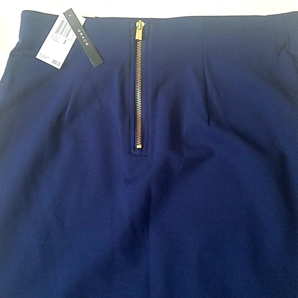 🌺🌺 (NWT) - Grace Skirt, navy 🌺 - Picture 1 of 4